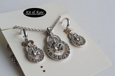 Лот: 4977328. Фото: 1. Набор Bvlgari, цепочка, аксессуары... Другое (ювелирные изделия, бижутерия, часы)