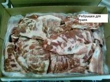 Лот: 10068423. Фото: 1. Свинина на ребрышке. Мясо, птица, яйцо
