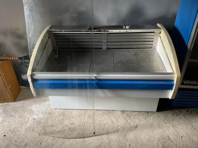 Лот: 15223306. Фото: 1. Холодильник продуктовый. Холодильники, морозильные камеры