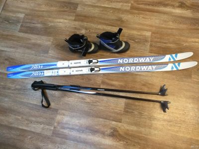 Лот: 17109237. Фото: 1. Беговые лыжи Nordway 130 см, крепления... Комплект в сборе