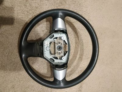 Лот: 17110560. Фото: 1. Руль Suzuki Grand Vitara. Салон