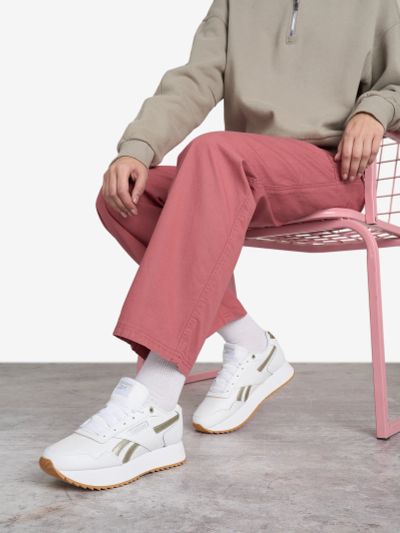 Лот: 25369523. Фото: 1. Кроссовки женские Reebok Glide... Кеды, кроссовки, слипоны