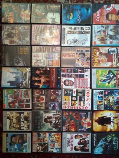 Лот: 16281628. Фото: 1. DVD Диски. CD, DVD, BluRay