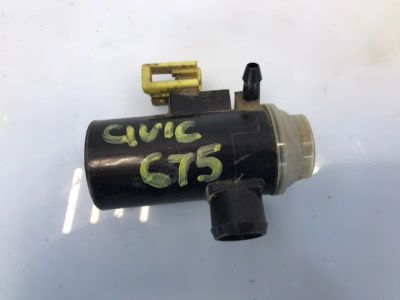 Лот: 21705617. Фото: 1. насос омывателя Honda Civic 4D... Двигатель и элементы двигателя