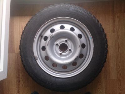 Лот: 6208826. Фото: 1. Goodyear на дисках зимние с шипами... Шины на дисках