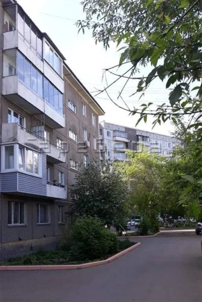 Лот: 13859993. Фото: 1. 1-комнатная квартира на ул. Кутузова... Квартиры, студии