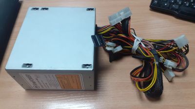 Лот: 25261489. Фото: 1. Блок питания ATX FinePower DNP-450... Корпуса, блоки питания