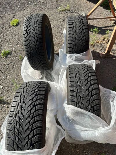 Лот: 25550764. Фото: 1. Nokian Tyres Hakkapeliitta R3... Шины