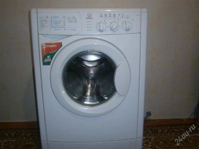 Лот: 2294211. Фото: 1. indesit wiul83. Стиральные машины