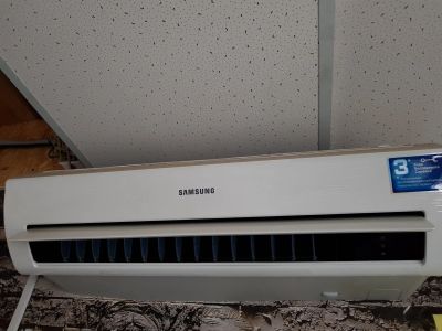 Лот: 13244714. Фото: 1. Сплит система Samsung AR12hqfnawkx... Кондиционеры, сплит-системы