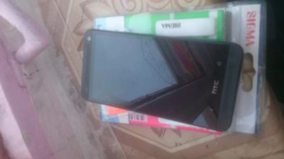 Лот: 4829331. Фото: 1. HTC ONE M7 в полном порядке в... Смартфоны