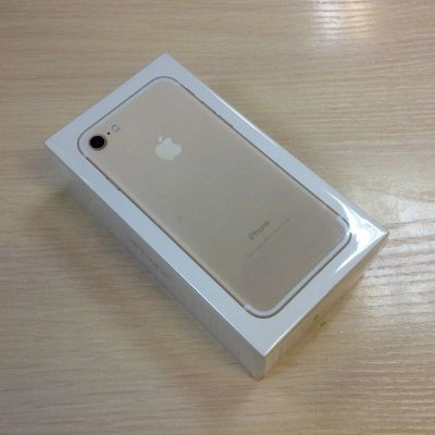 Лот: 8878959. Фото: 1. Новый Apple iPhone 7 32 ГБ 32gb... Смартфоны