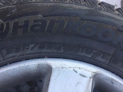 Лот: 10862972. Фото: 1. шипованные шины hankook 235*65... Шины