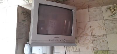 Лот: 16139127. Фото: 1. Телевизор Samsung с держателем... Телевизоры