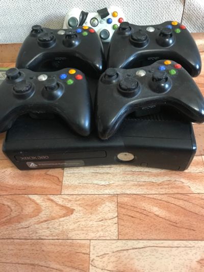 Лот: 16147507. Фото: 1. Xbox 360. Игровые приставки, консоли
