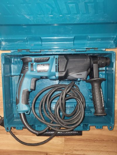 Лот: 25058230. Фото: 1. Перфоратор Makita hr2300. Электроинструмент