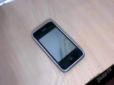 Лот: 1546483. Фото: 1. iphone 3. Кнопочные мобильные телефоны