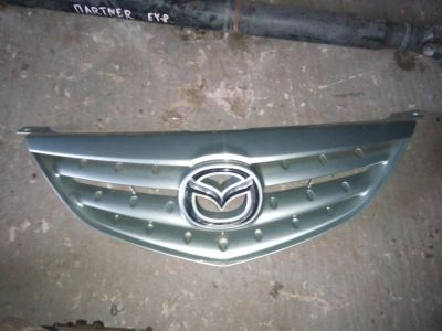 Лот: 4687396. Фото: 1. Решетка Mazda Atenza седан. Кузов