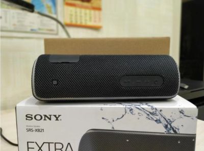 Лот: 16077591. Фото: 1. Sony srs xb-21 новая, срочно... Портативные, беспроводные колонки