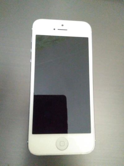 Лот: 11334338. Фото: 1. Iphone 5. Смартфоны