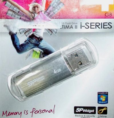 Лот: 3539913. Фото: 1. флэш-карта новая на 4 гб. USB-флеш карты