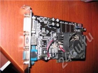 Лот: 426861. Фото: 1. geForce 5200!. Видеокарты