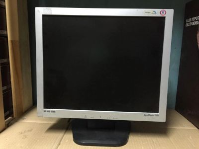 Лот: 6361789. Фото: 1. Монитор Samsung SyncMaster 710V... ЖК-мониторы
