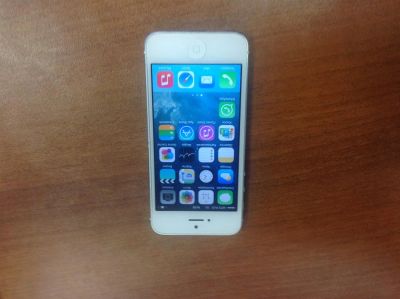 Лот: 3601782. Фото: 1. Iphone 5. Смартфоны