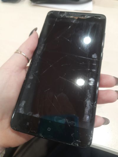 Лот: 19015273. Фото: 1. Телефон Xiaomi Redmi 4x черный. Смартфоны