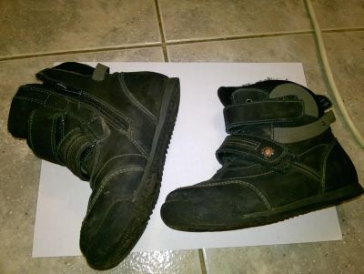 Лот: 7312352. Фото: 1. черные демисезонные ботинки р... Ботинки