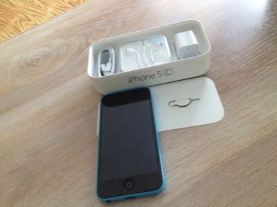 Лот: 8465078. Фото: 1. Apple iPhone 5C 32 GB BLUE Голубой... Смартфоны