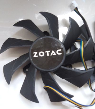 Лот: 10292321. Фото: 1. Вентилятор для видеокарты Zotac... Системы охлаждения
