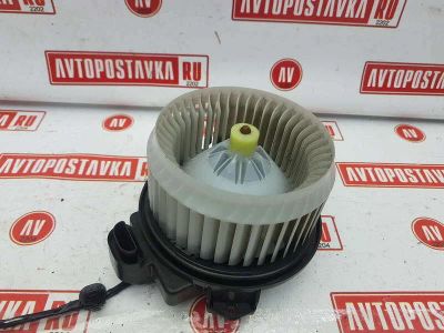 Лот: 20901288. Фото: 1. Моторчик печки Toyota Vitz KSP130... Двигатель и элементы двигателя