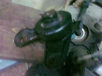 Лот: 1794119. Фото: 1. подушка двигателя toyota vista... Двигатель и элементы двигателя