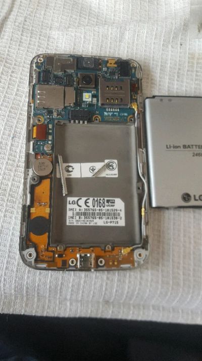 Лот: 11505526. Фото: 1. LG P715. Микросхемы и платы