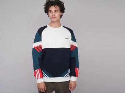 Лот: 16321445. Фото: 1. Свитшот Adidas. Свитеры, толстовки, худи