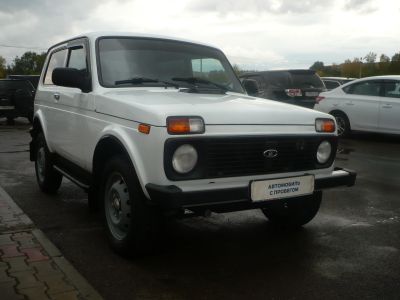Лот: 11093746. Фото: 1. Лада 4x4 2121 Нива, 2015 год. Автомобили