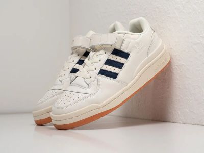 Лот: 24978460. Фото: 1. Кроссовки Adidas Forum Low. Кеды, кроссовки, слипоны