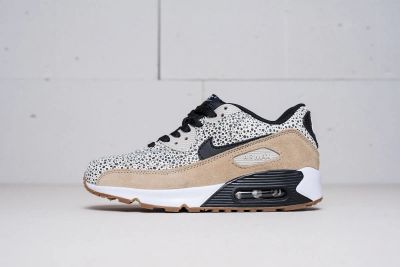 Лот: 11617628. Фото: 1. Кроссовки Nike Air Max 90. Кеды, кроссовки, слипоны