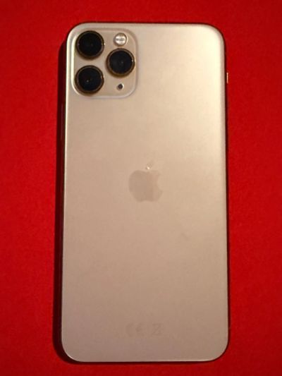 Лот: 25525180. Фото: 1. iPhone 11pro 64гб. Смартфоны