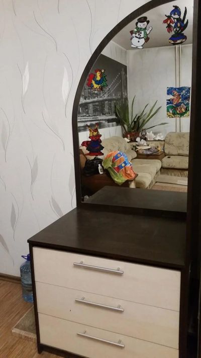 Лот: 10423283. Фото: 1. Тумба с зеркалом. Тумбы