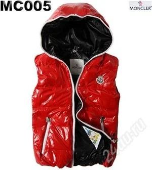 Лот: 2148435. Фото: 1. Пуховик без рукавов Moncler красный. Верхняя одежда
