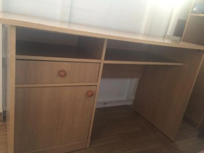 Лот: 8209362. Фото: 1. Стол. Компьютерные и письменные столы