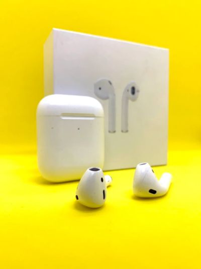 Лот: 18421643. Фото: 1. Новые наушники Apple Airpods 2... Наушники, гарнитуры