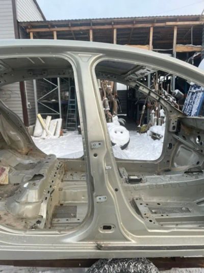 Лот: 24627555. Фото: 1. стойка кузова Renault Fluence... Кузов