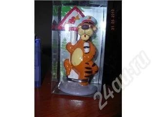 Лот: 378994. Фото: 1. Сувенир тигр со знаком (торги... Аксессуары