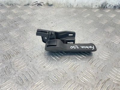 Лот: 25628404. Фото: 1. ручка открывания капота Skoda... Кузов