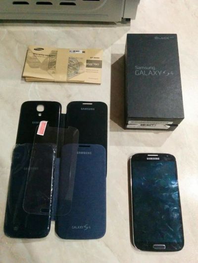 Лот: 11064392. Фото: 1. Samsung Galaxy S4 BlackEdition. Смартфоны