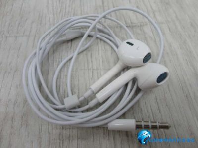 Лот: 13850469. Фото: 1. Наушники вакуумные Foxcon IPhone... Наушники, гарнитуры