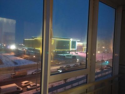Лот: 8445675. Фото: 1. Сдам 1-комн. квартиру - студия... Квартиры, студии